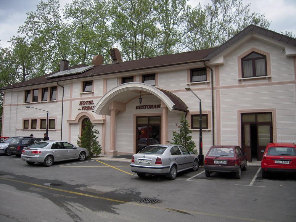 Hotel Vila Vrbas Banja Luka Esterno foto